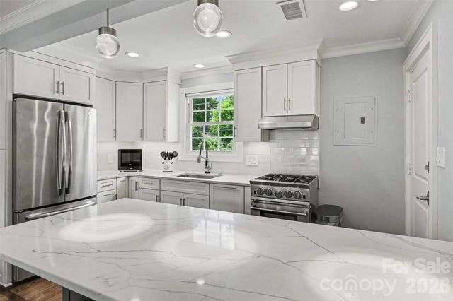 241 Wakefield Drive C, Charlotte, NC 28209