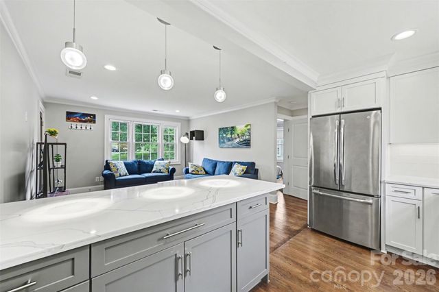241 Wakefield Drive C, Charlotte, NC 28209