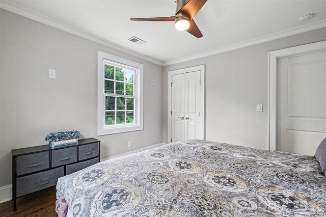 241 Wakefield Drive C, Charlotte, NC 28209
