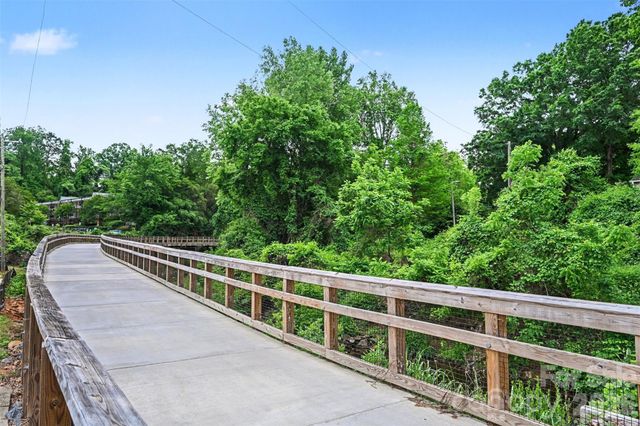 241 Wakefield Drive C, Charlotte, NC 28209