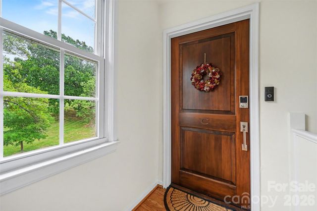 241 Wakefield Drive C, Charlotte, NC 28209