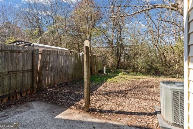 1684 Hunting Creek Drive SE, Conyers, GA 30013