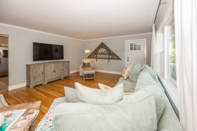 2513 E 99th Street, Carmel, IN 46280