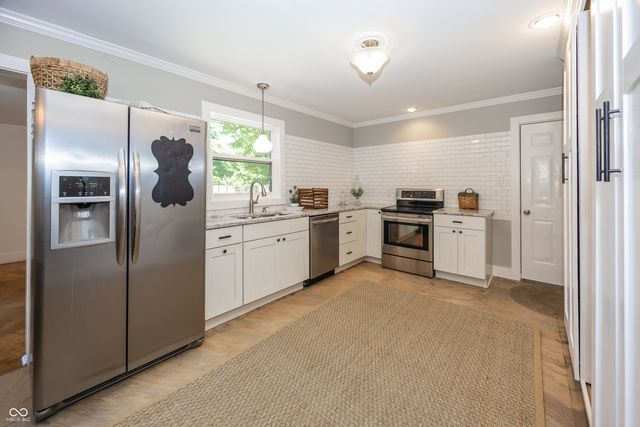 2513 E 99th Street, Carmel, IN 46280