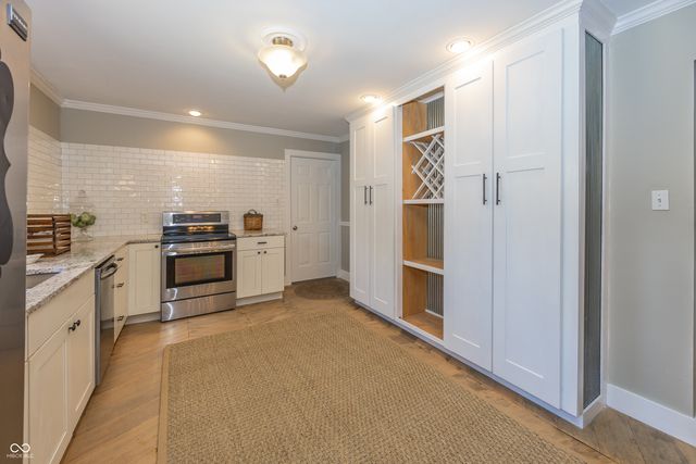 2513 E 99th Street, Carmel, IN 46280