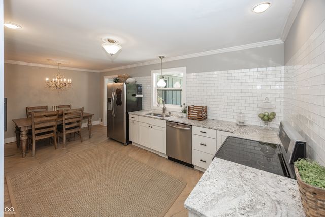 2513 E 99th Street, Carmel, IN 46280