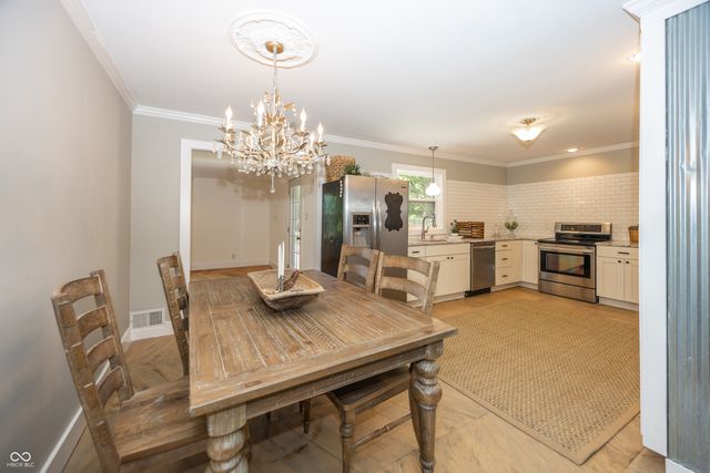 2513 E 99th Street, Carmel, IN 46280
