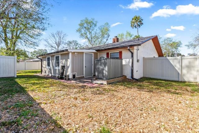 923 SANDLE WOOD DRIVE, Port Orange, FL 32127