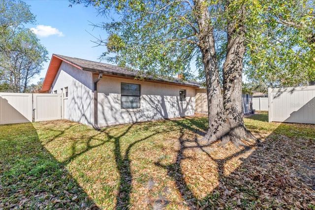 923 SANDLE WOOD DRIVE, Port Orange, FL 32127