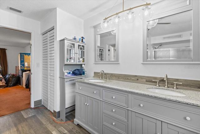 923 SANDLE WOOD DRIVE, Port Orange, FL 32127