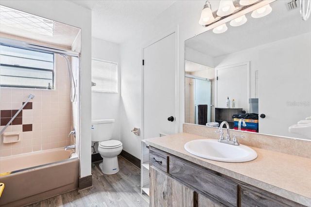 923 SANDLE WOOD DRIVE, Port Orange, FL 32127