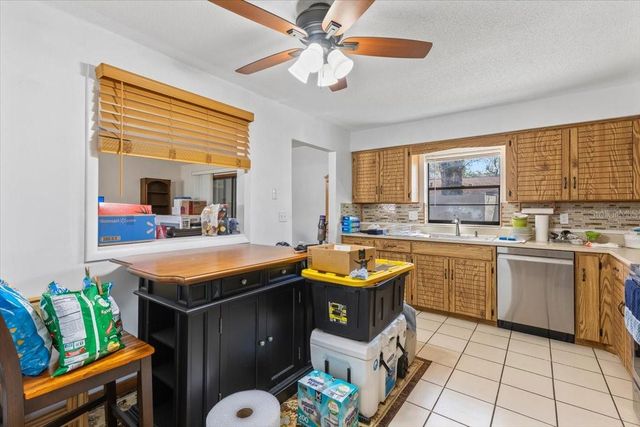 923 SANDLE WOOD DRIVE, Port Orange, FL 32127