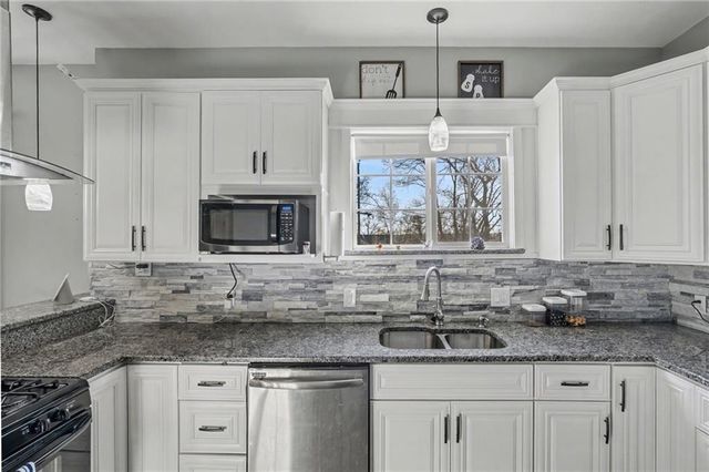 120 S Valley Street, Kansas City, KS 66102