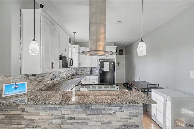 120 S Valley Street, Kansas City, KS 66102