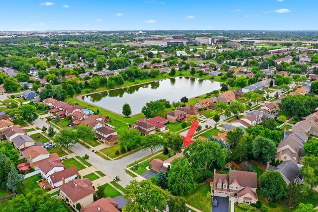 1222 Biscayne Drive, Elk Grove Village, IL 60007
