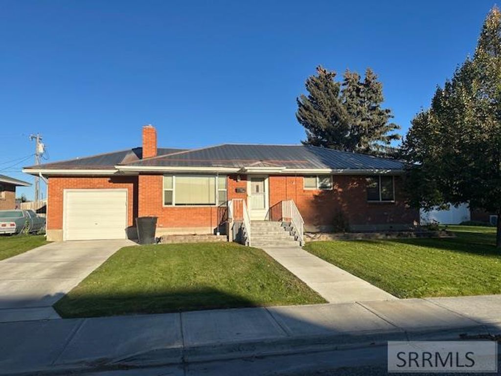 631 Holley Street, Shelley, ID 83236