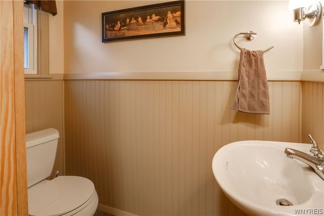 4135 Harris Hill Road, Clarence, NY 14221