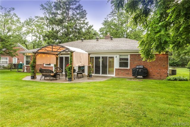 4135 Harris Hill Road, Clarence, NY 14221