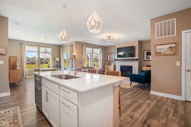 7412 Harbor Town Drive, Whitestown, IN 46075
