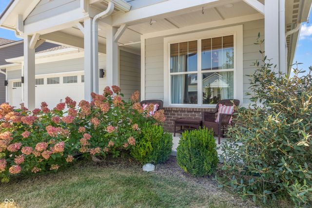 7412 Harbor Town Drive, Whitestown, IN 46075