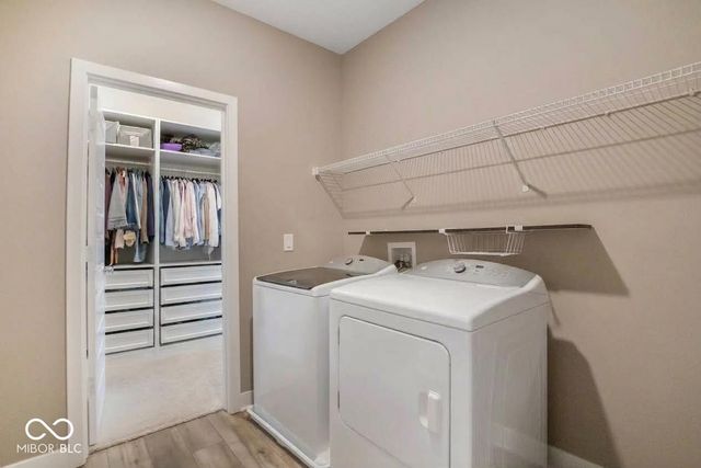 7412 Harbor Town Drive, Whitestown, IN 46075