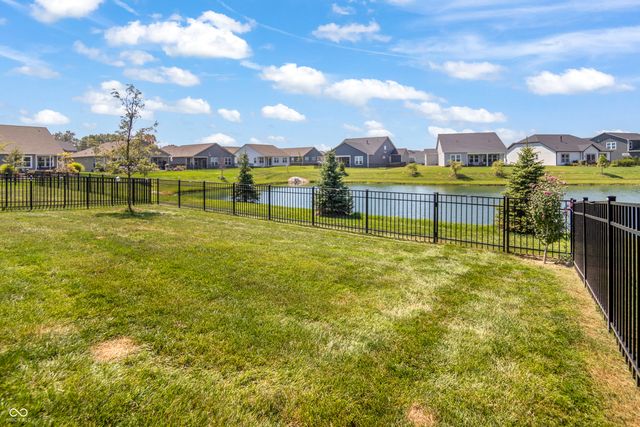 7412 Harbor Town Drive, Whitestown, IN 46075