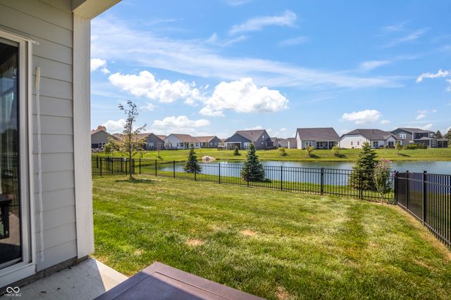7412 Harbor Town Drive, Whitestown, IN 46075