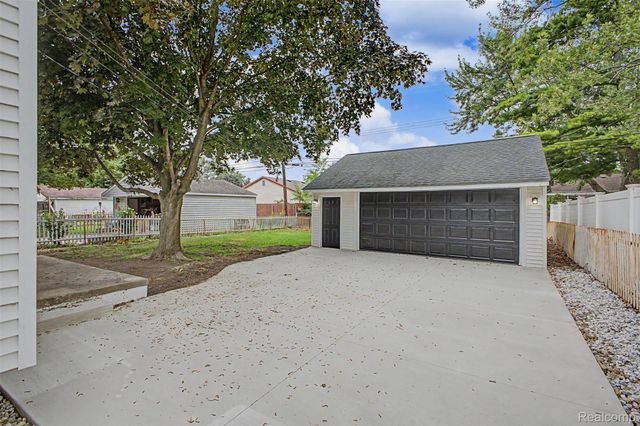 15324 McCann Street, Southgate, MI 48195