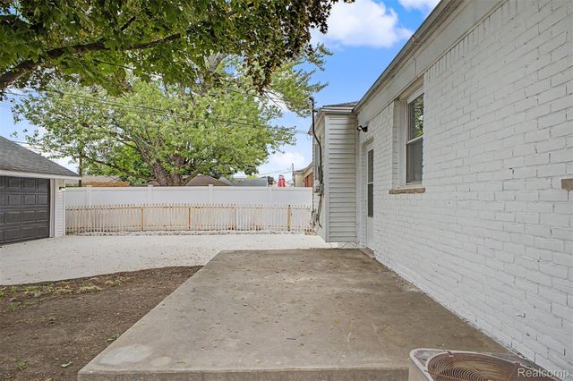 15324 McCann Street, Southgate, MI 48195