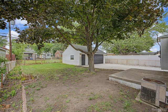 15324 McCann Street, Southgate, MI 48195