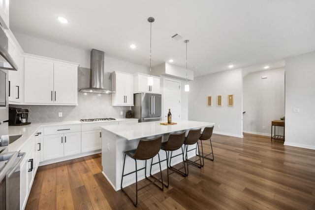 1417 Kramer LN 14, Austin, TX 78758