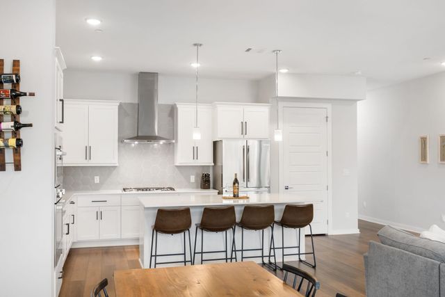 1417 Kramer LN 14, Austin, TX 78758