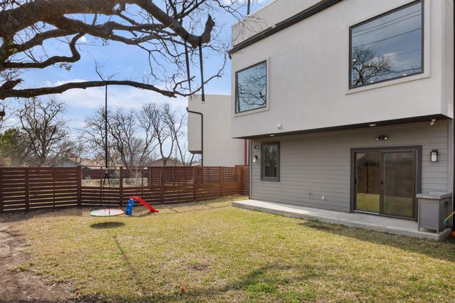 1417 Kramer LN 14, Austin, TX 78758