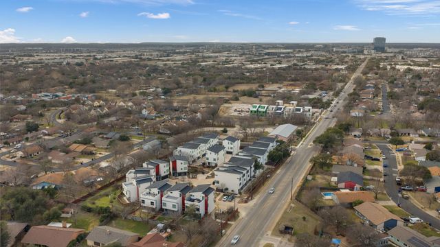 1417 Kramer LN 14, Austin, TX 78758