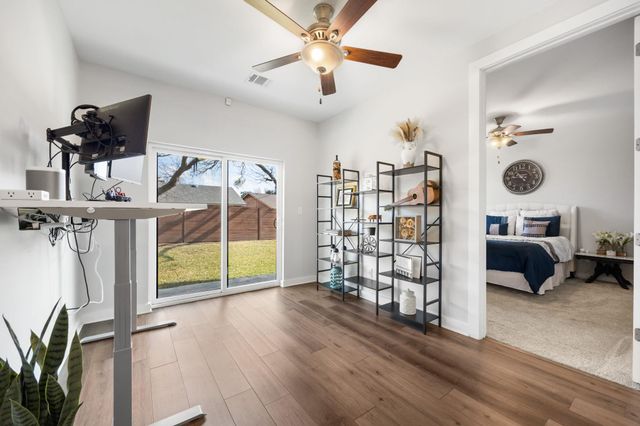 1417 Kramer LN 14, Austin, TX 78758