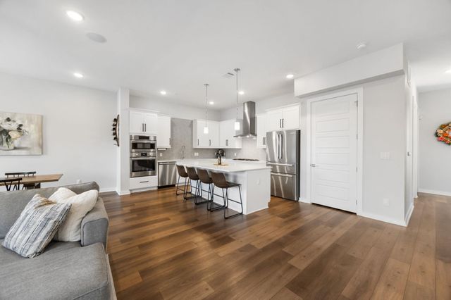 1417 Kramer LN 14, Austin, TX 78758