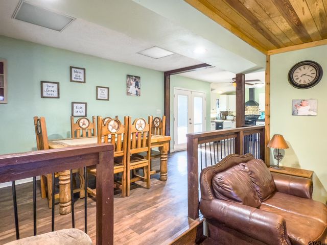 8090 CR 4528, Palestine, TX 75803