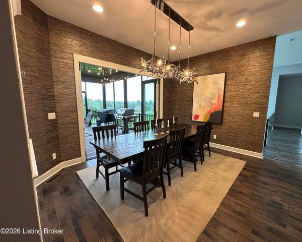 279 Lansdowne Cres, Louisville, KY 40245