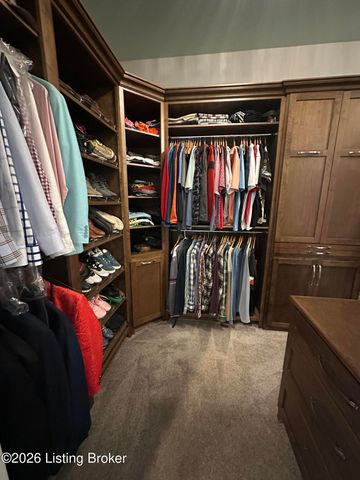 279 Lansdowne Cres, Louisville, KY 40245