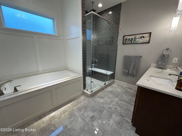 279 Lansdowne Cres, Louisville, KY 40245