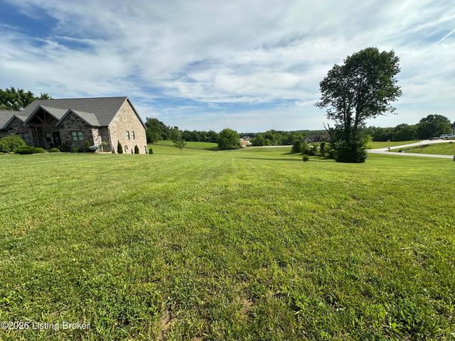 279 Lansdowne Cres, Louisville, KY 40245