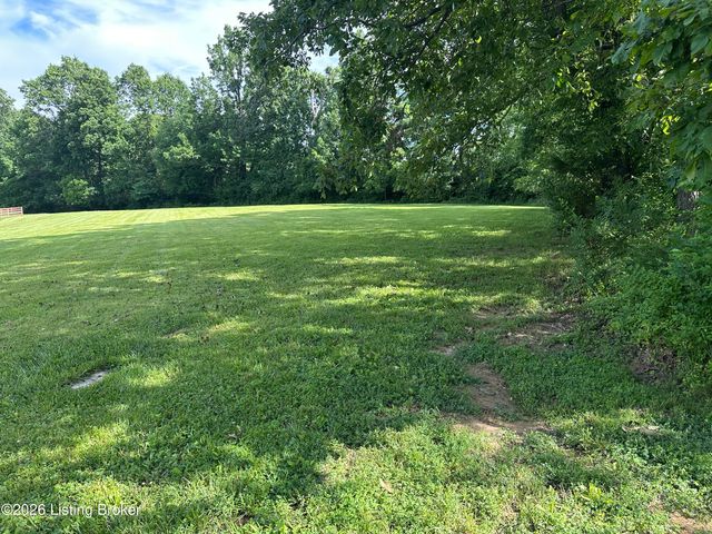 279 Lansdowne Cres, Louisville, KY 40245