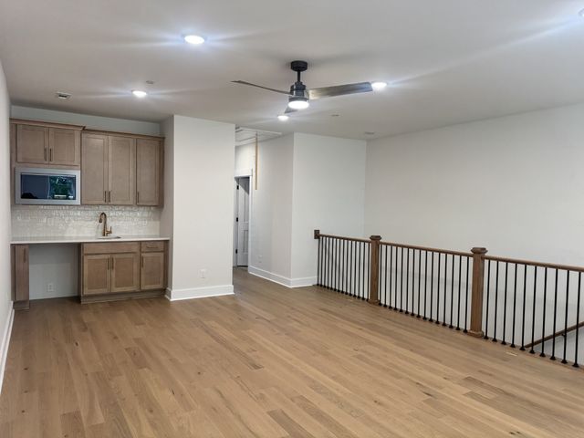 2084 Conductor Ln, Thompsons Station, TN 37179