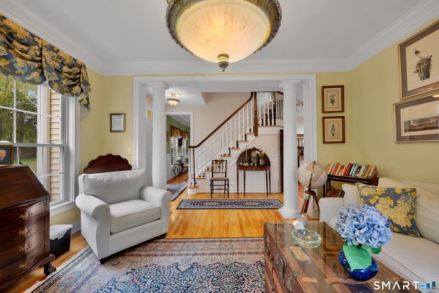 8 Curtiss Meadows, Woodbury, CT 06798