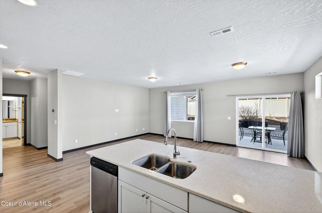 193 N Inkwood ST, Post Falls, ID 83854