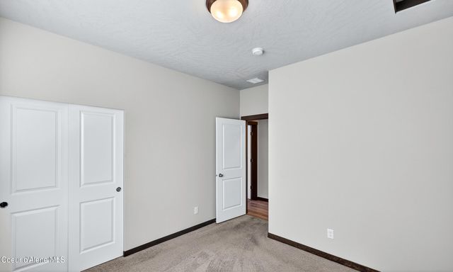 193 N Inkwood ST, Post Falls, ID 83854