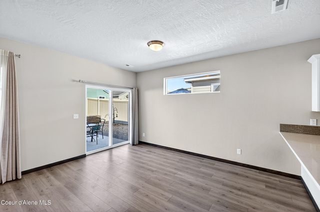 193 N Inkwood ST, Post Falls, ID 83854