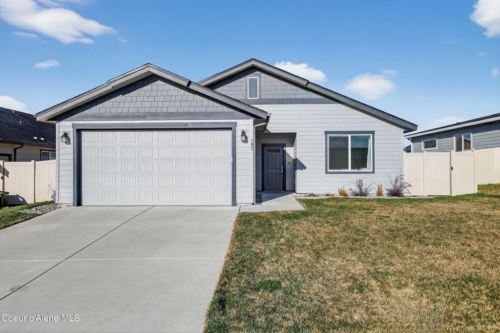 193 N Inkwood ST, Post Falls, ID 83854