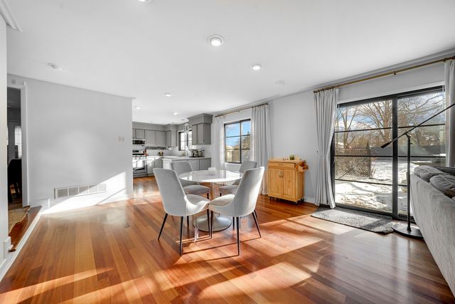 17635 W Windslow Drive, Grayslake, IL 60030