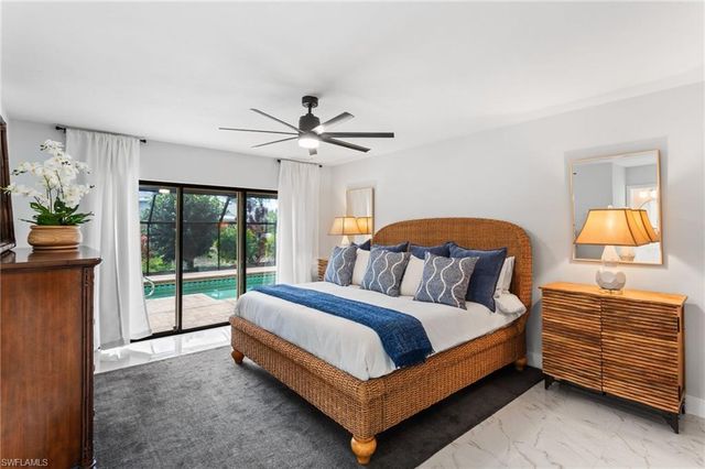 588 Tierra Mar LN 23, Naples, FL 34108